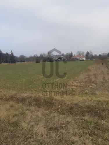 Pusztacsói eladó telek, T035298