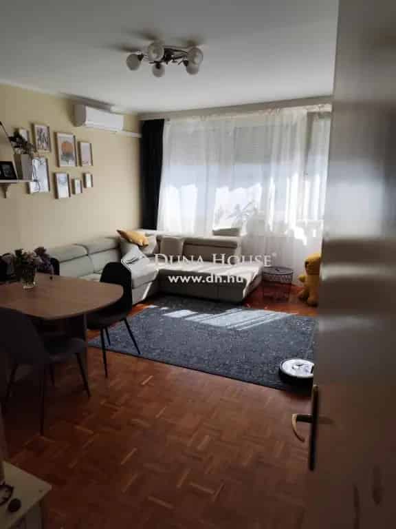 Ház Eladó , Budapest, Közép-Magyarország