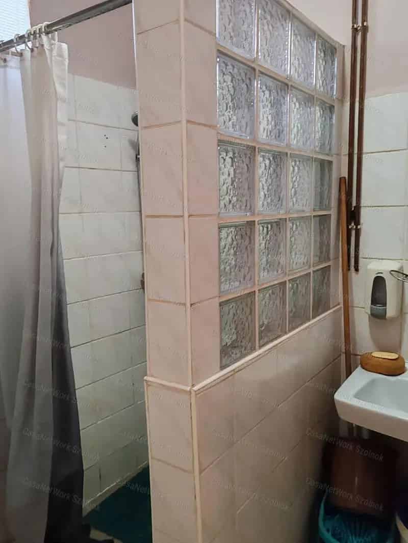 Ház Kiadó , Szolnoki járás, Alföld és Észak