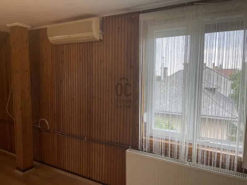 Lakás Kiadó , Martonvásári járás, Dunántúl