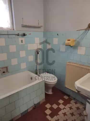 Kisbéri eladó családi ház, H506228