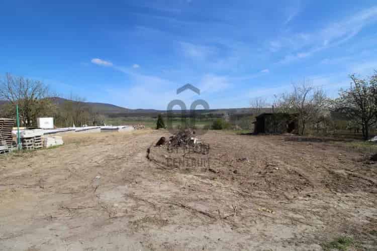 Váci eladó telek, T040119