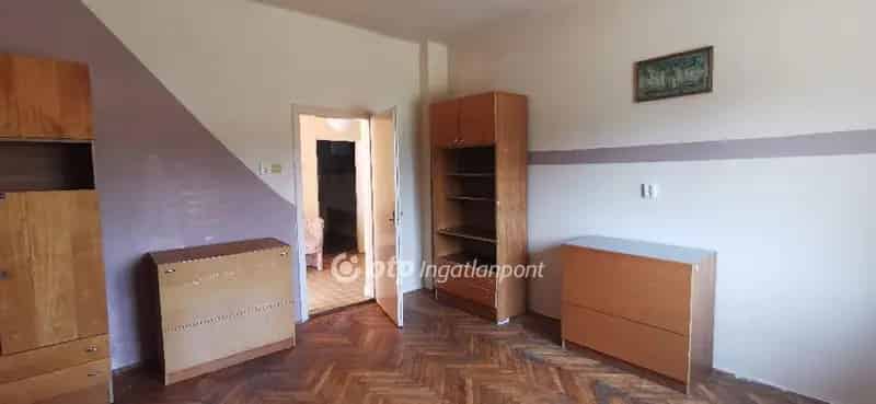 Ház Kiadó , Győri járás, Dunántúl