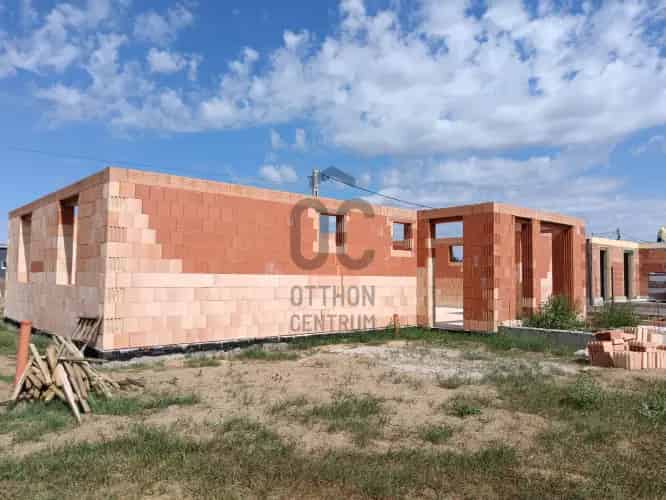 Inárcsi eladó újépítésű családi ház, U0048595