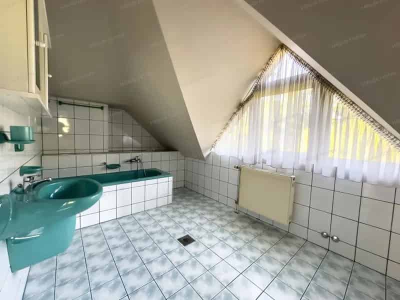 Ház Kiadó , Budapest, Közép-Magyarország