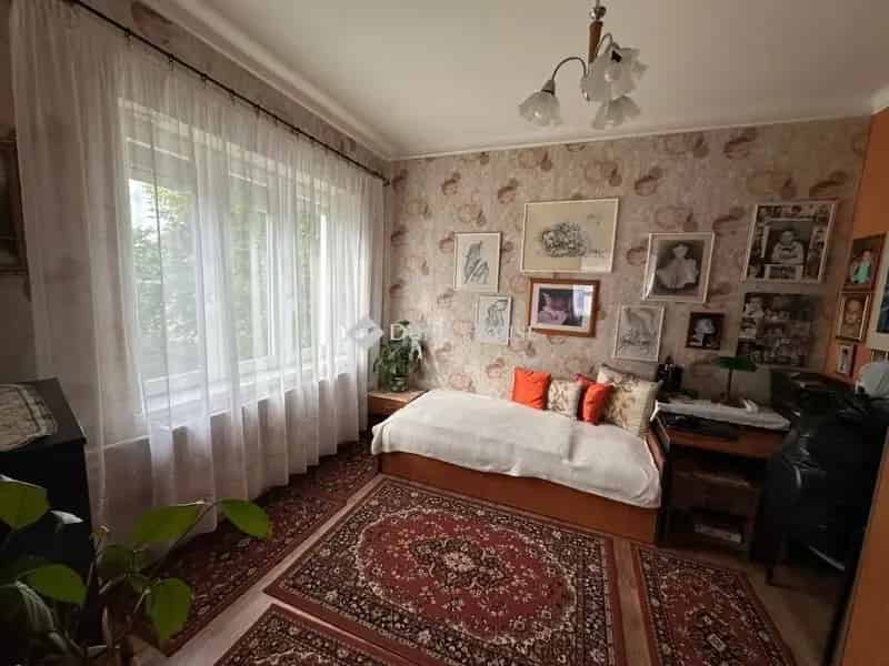 Ház Kiadó , Monori járás, Közép-Magyarország