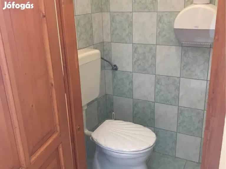 Kiadó Iroda a központban (1. emeleti, 2 szobás bútorozatlan ingatlan) - Nagykanizsa, Iroda, üzlethelyiség, ipari ingatlan - Jófogás Ingatlan