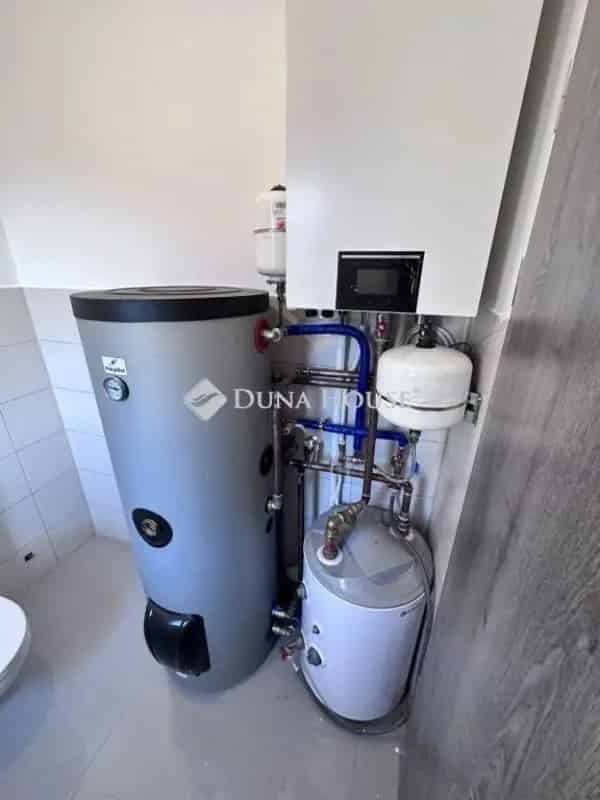 Ház Kiadó , Dabasi járás, Közép-Magyarország