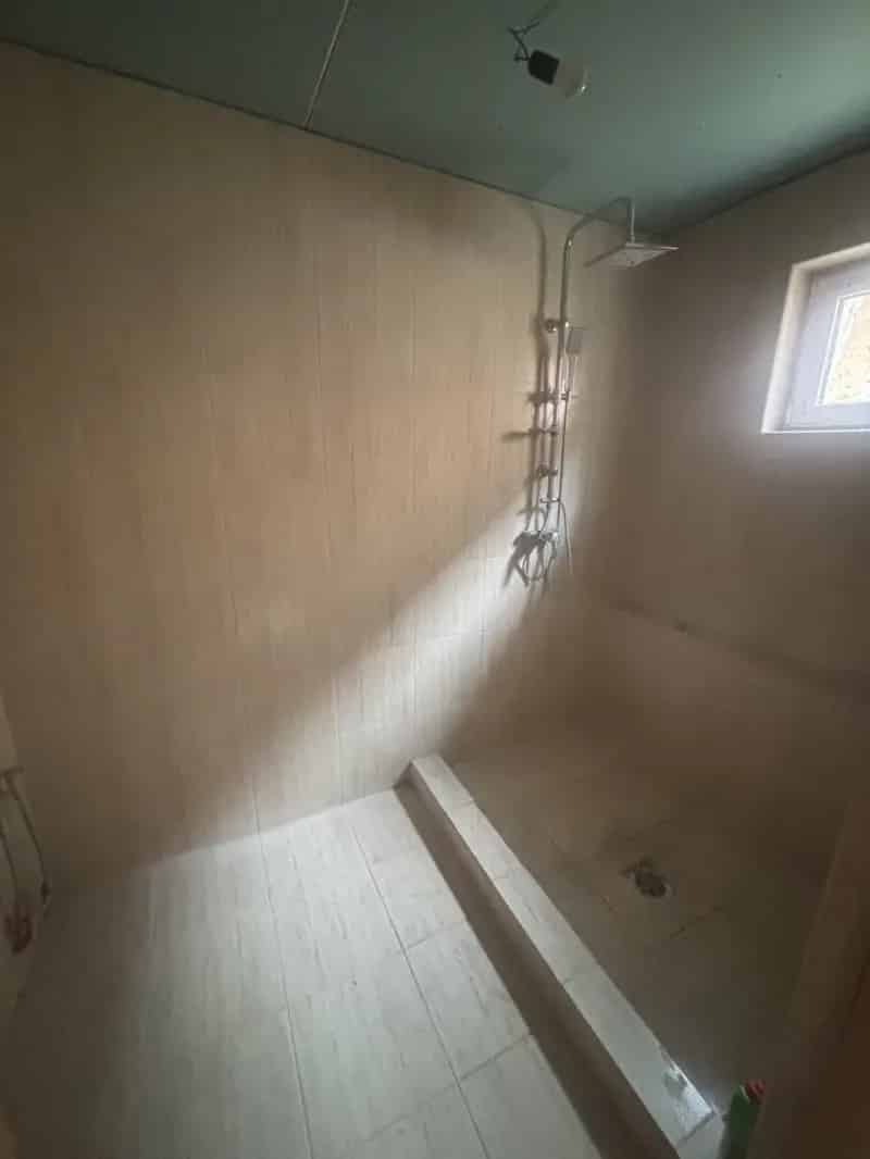 Ház Kiadó , Budapest, Közép-Magyarország