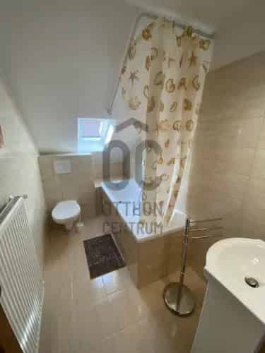 Balatonfüredi eladó családi ház, H495532