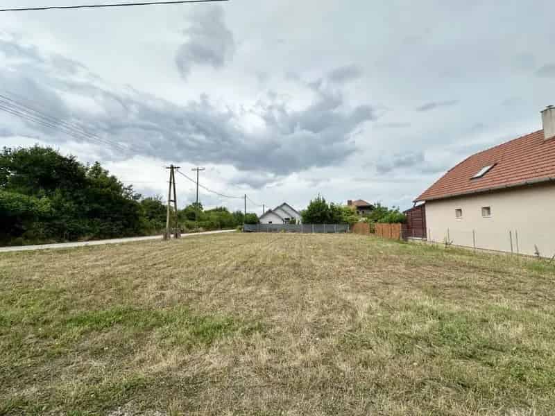 Telek Kiadó , Balatonfüredi járás, Dunántúl