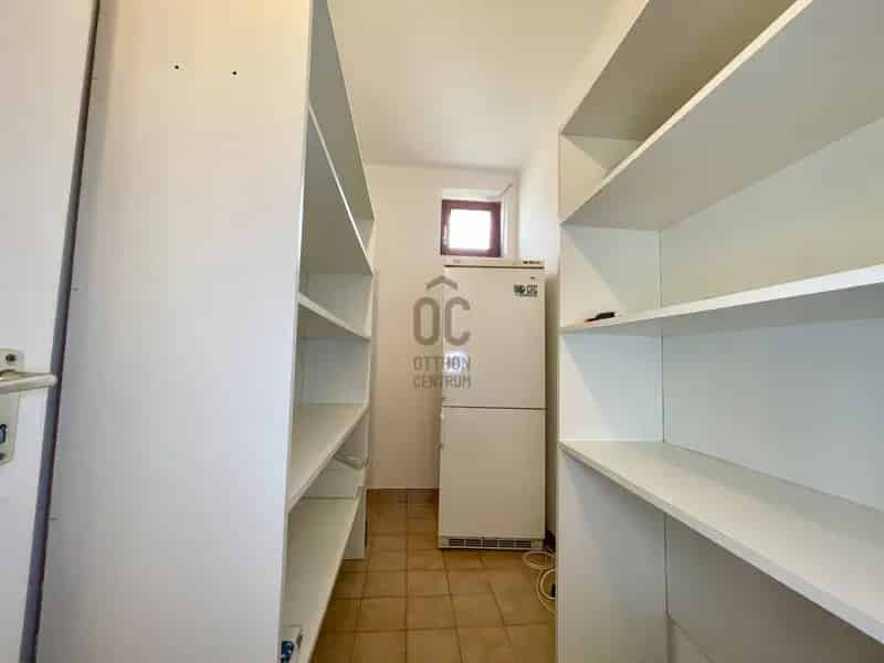 Ház Kiadó , Csornai járás, Dunántúl
