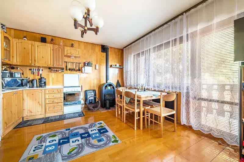 Kertes, családi ház Esztergom-Kertvárosban