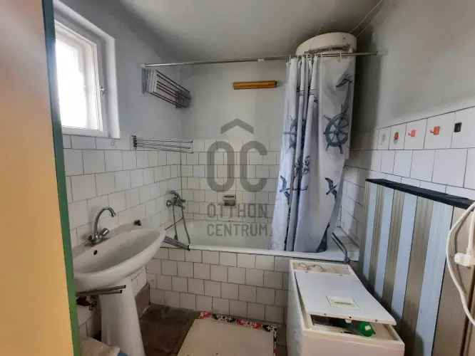 Jászberényi eladó családi ház, DHZ049824