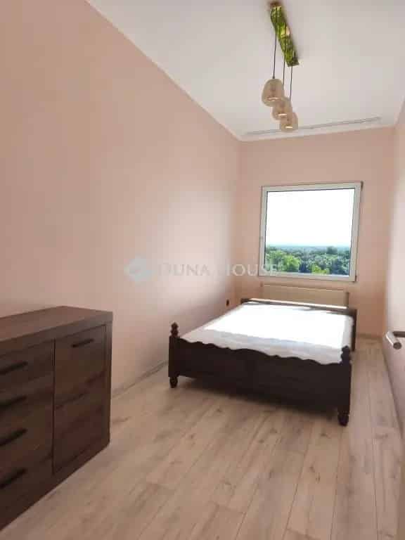 Ház Kiadó , Szentendrei járás, Közép-Magyarország