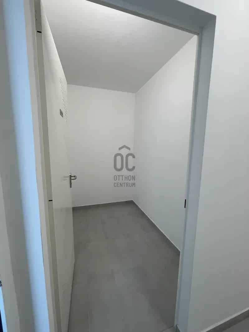Lakás Kiadó , Budapest, Közép-Magyarország