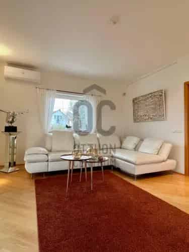 Vonyarcvashegyi eladó családi ház, H499799