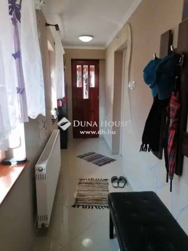 Ház Kiadó , Komlói járás, Dunántúl