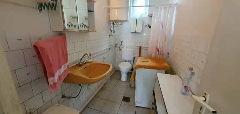 Ház Kiadó , Devecseri járás, Dunántúl