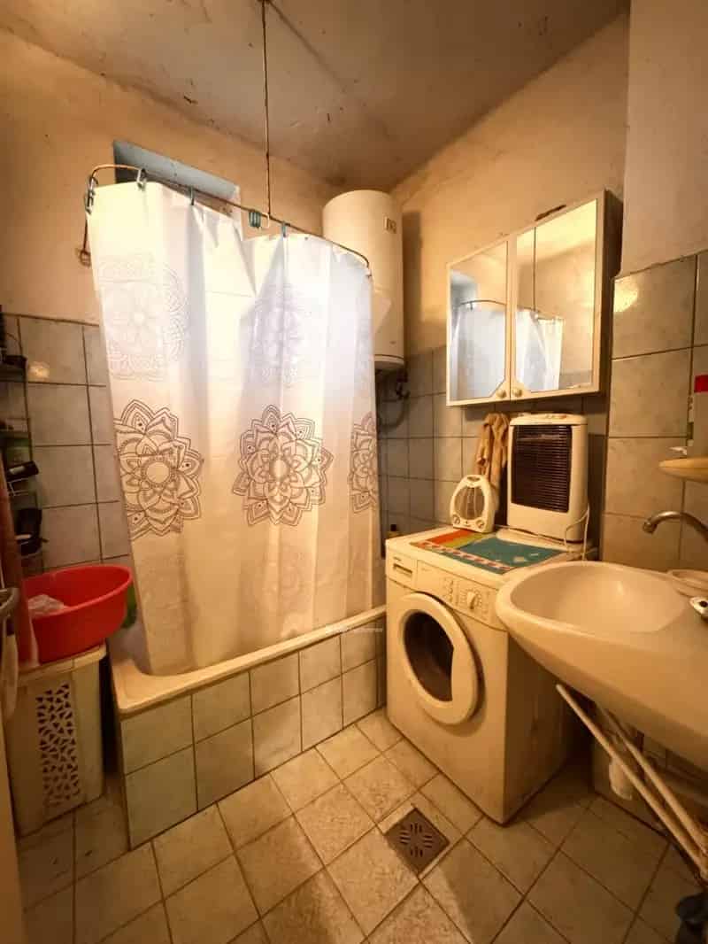 Ház Kiadó , Celldömölki járás, Dunántúl