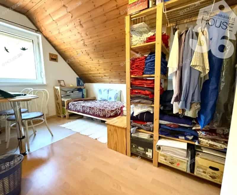 Ház Kiadó , Vecsési járás, Közép-Magyarország