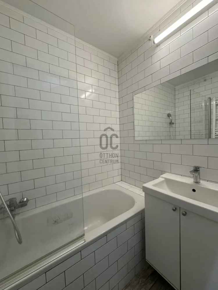 Lakás Kiadó , Budapest, Közép-Magyarország