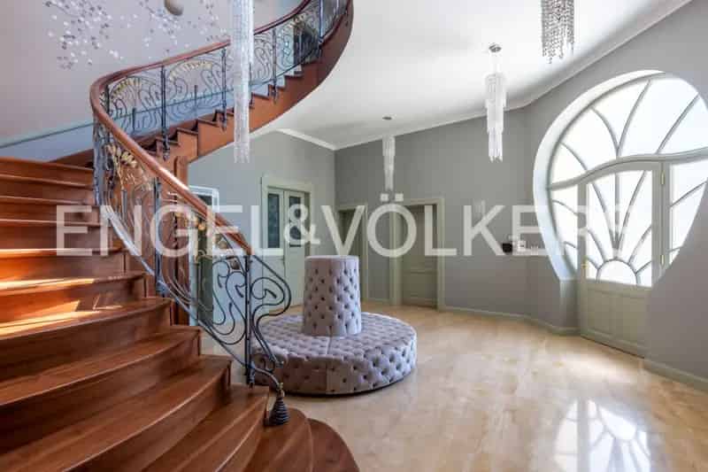 Századfordulós villa XXI. századi technológiával