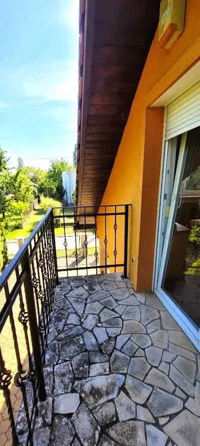 Ház Kiadó , Balatonalmádi járás, Dunántúl
