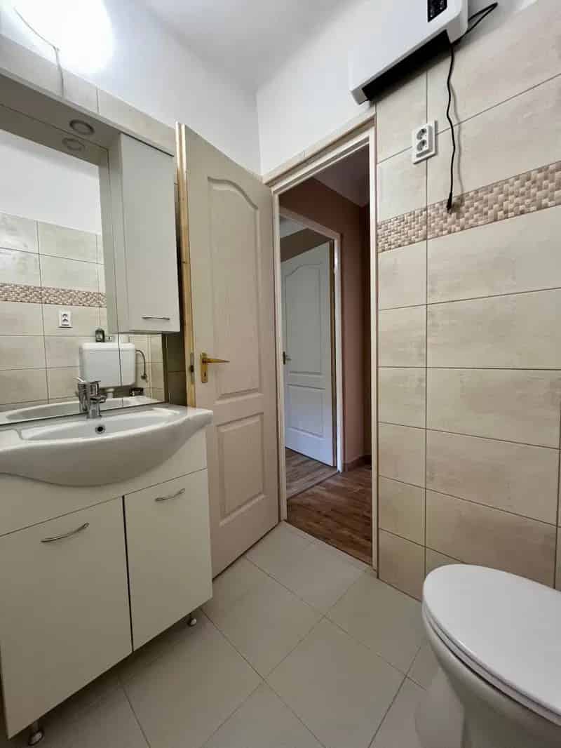 Lakás Kiadó , 9, Bajcsy-Zsilinszky utca, Pécs, Dunántúl