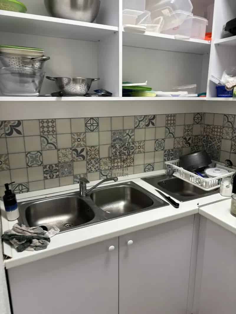 Debrecen belvárosában eladó bisztró kávéház bár