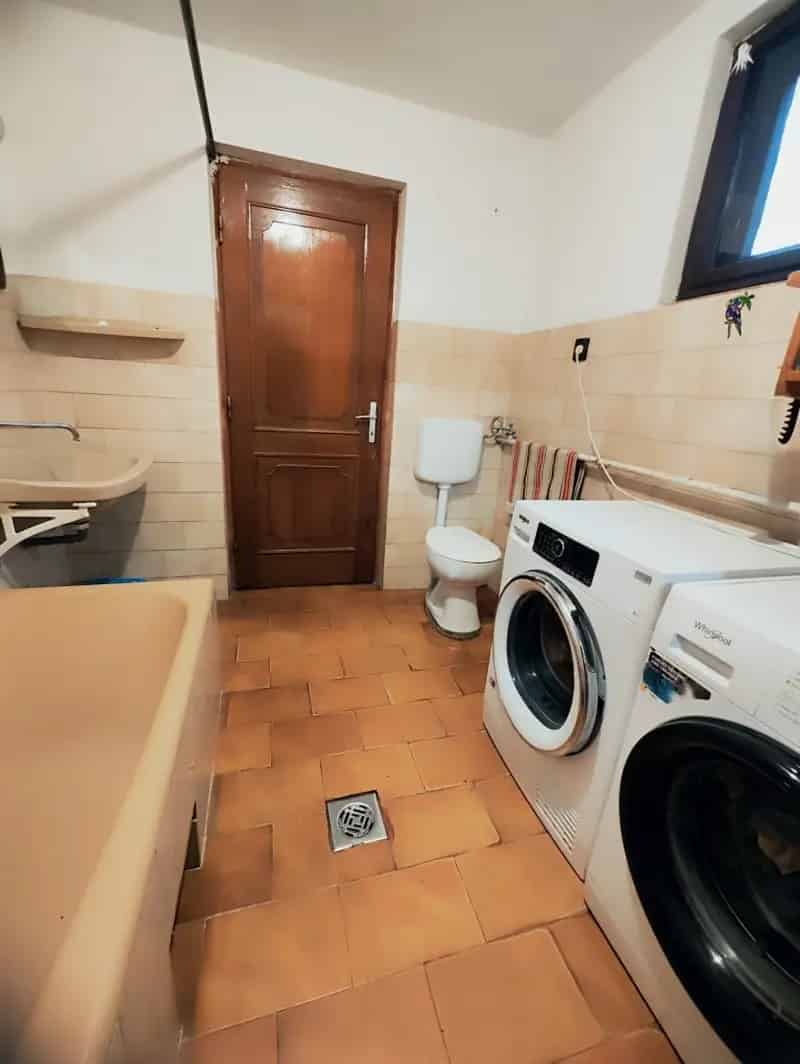Ház Kiadó , Kunhegyesi járás, Alföld és Észak