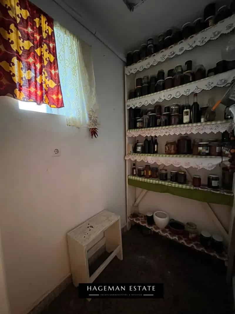 Ház Kiadó , Tamási járás, Dunántúl