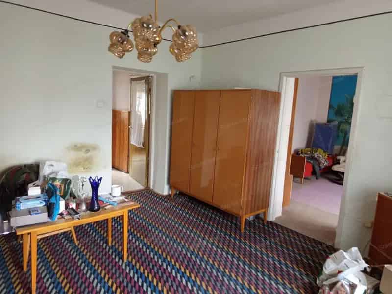 Ház Kiadó , Szolnoki járás, Alföld és Észak
