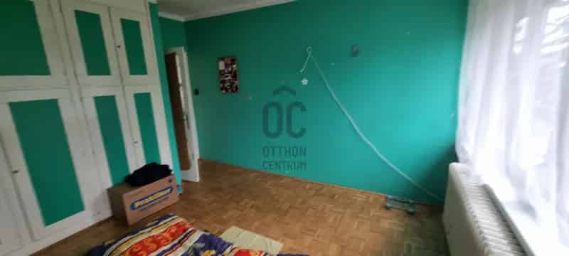 Esztergomi eladó családi ház, H499360