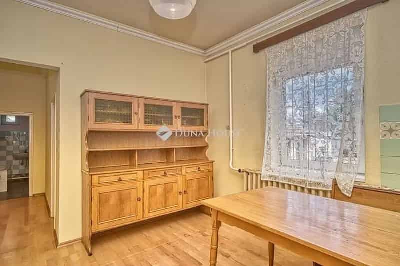Ház Kiadó , Vecsési járás, Közép-Magyarország