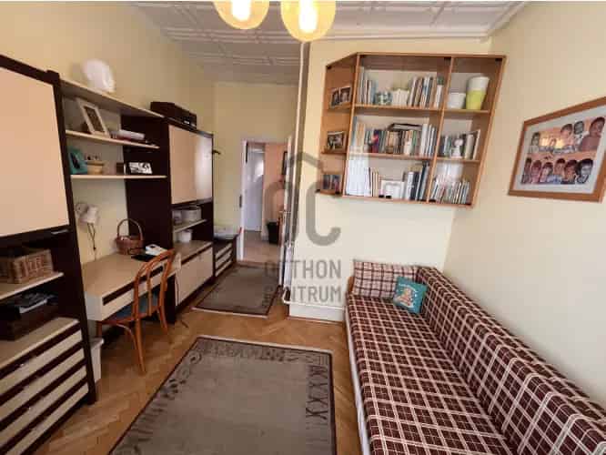 Veszprémi eladó családi ház, DHZ065611