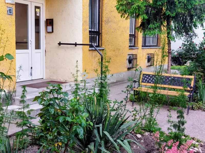 Ház Eladó , Vác, Közép-Magyarország