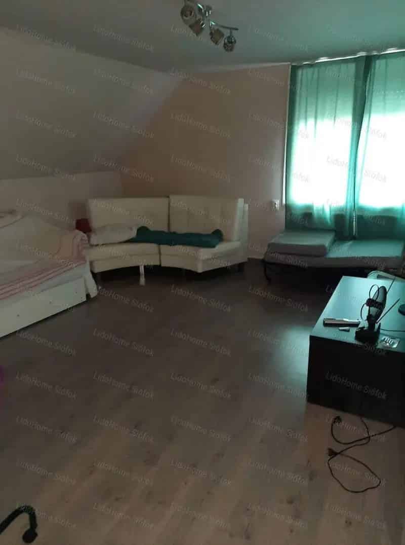 Ház Kiadó , Siófoki járás, Dunántúl