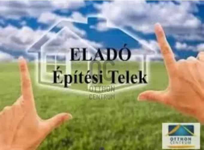 Siófoki eladó telek, T033752