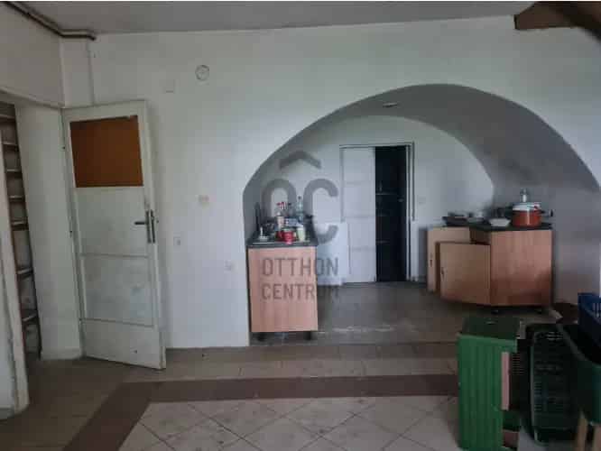 Pécsi eladó családi ház, DHZ047037