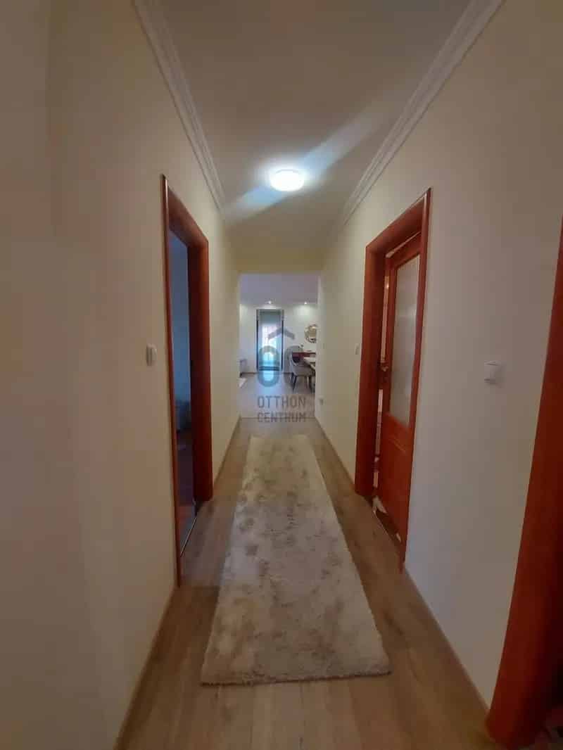 Ház Kiadó , Nyíregyházi járás, Alföld és Észak