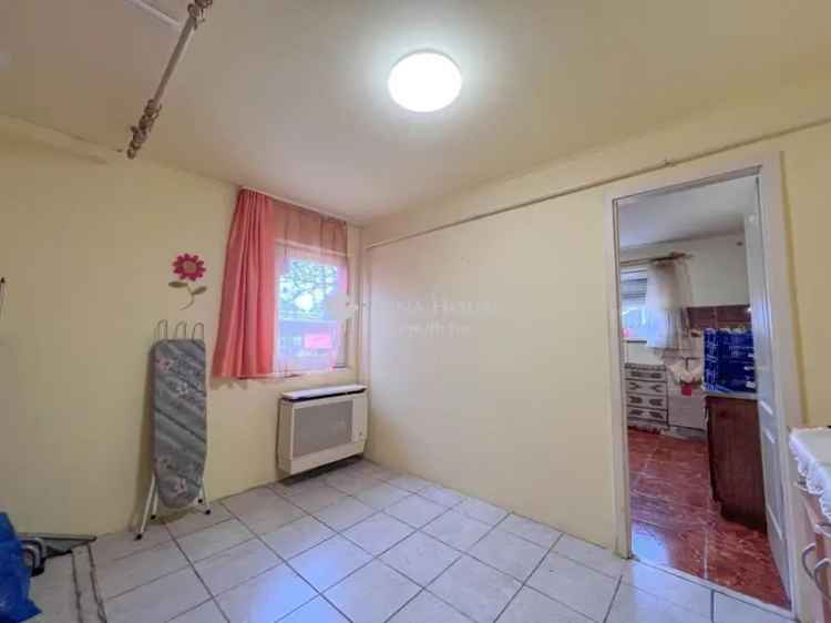 Ház Kiadó , Budapest, Közép-Magyarország