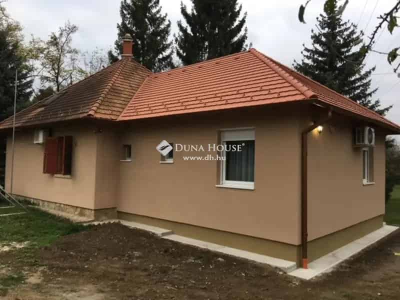 Ház Eladó , Biatorbágy, Közép-Magyarország