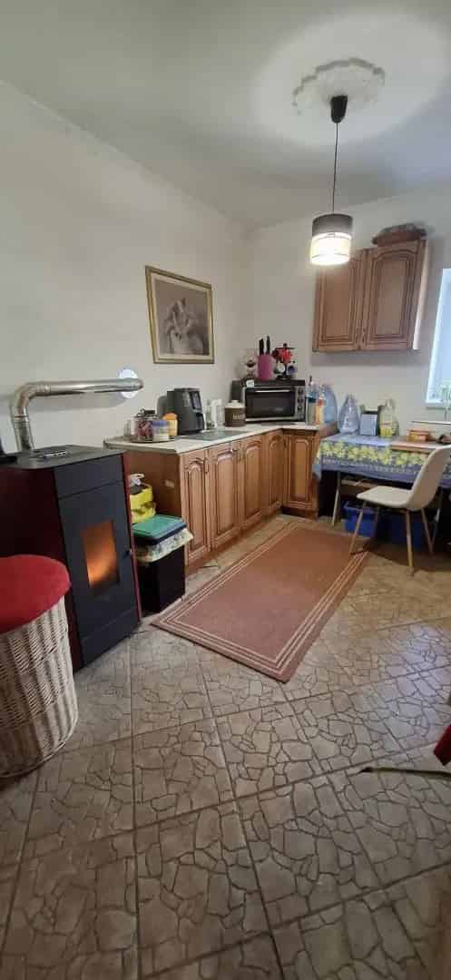 Ház Kiadó , Fonyódi járás, Dunántúl