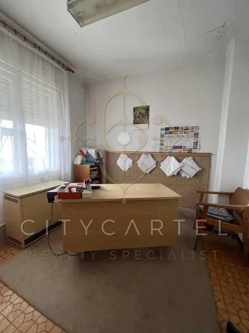 Üzleti célú Kiadó , Fonyódi járás, Dunántúl