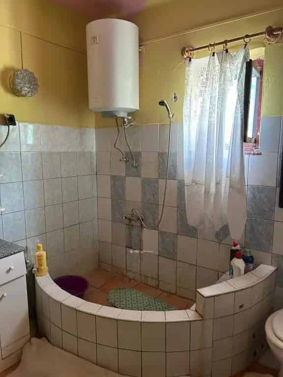 Nyírlugosi családi ház eladó - 96nm - 3 és fél szoba