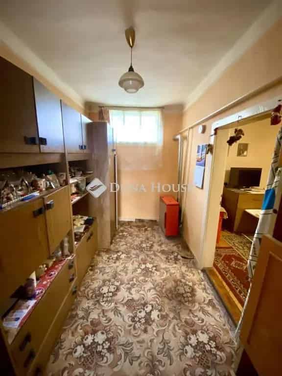 Ház Kiadó , Szegedi járás, Alföld és Észak