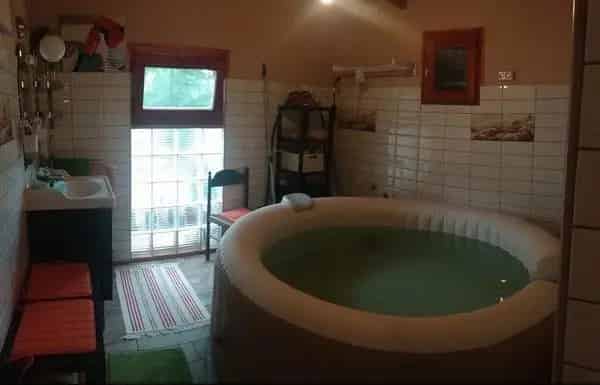 Ház Kiadó , Dunakeszi járás, Közép-Magyarország