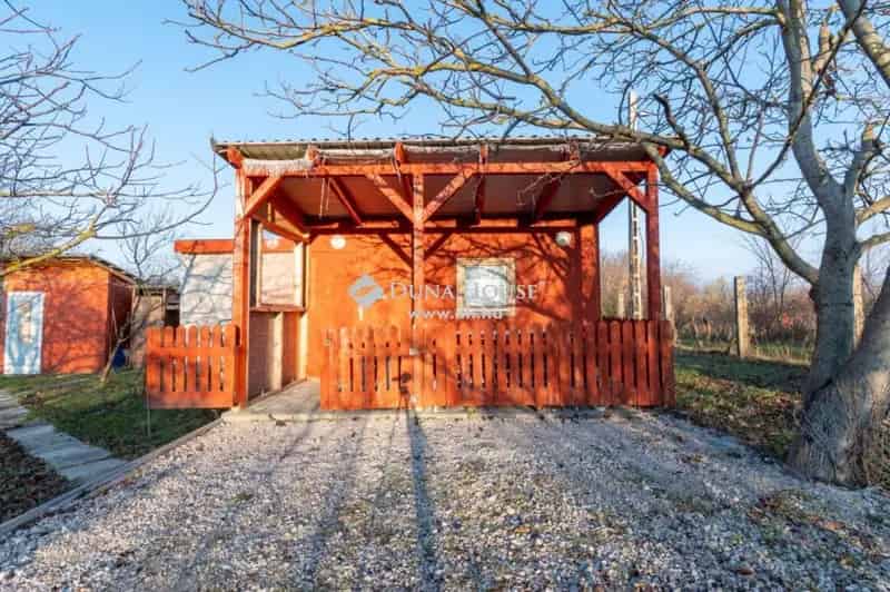 Telek Eladó , Székesfehérvár, Dunántúl
