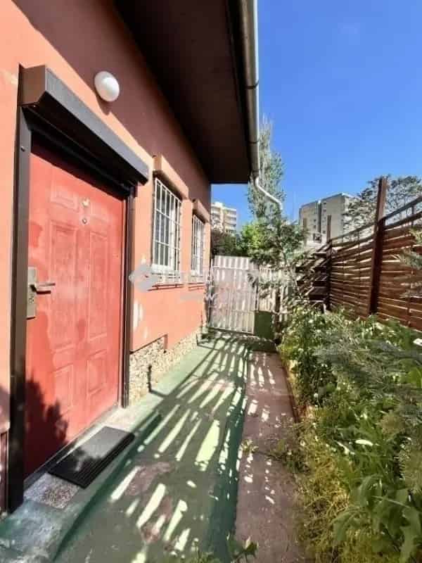 Ház Kiadó , Budapest, Közép-Magyarország